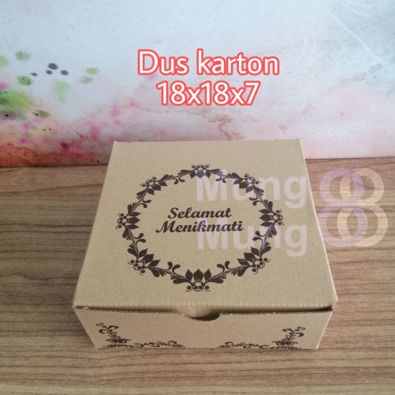 

Dus Karton Nasi 18x18 / Kotak Karton Nasi 18x18 / Dus E - Flute