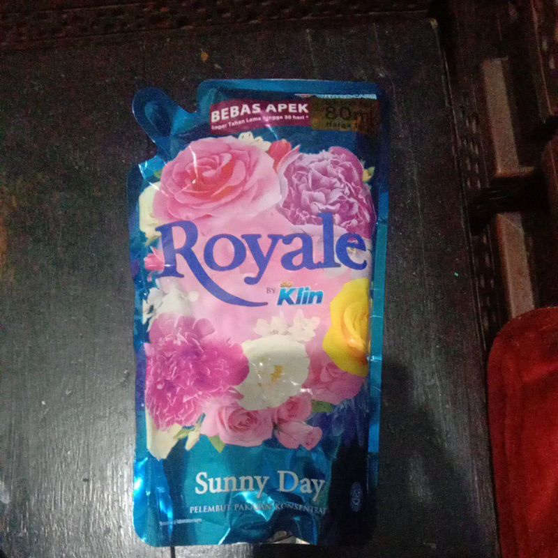 Royale So Klin Softener Parfum 800ml