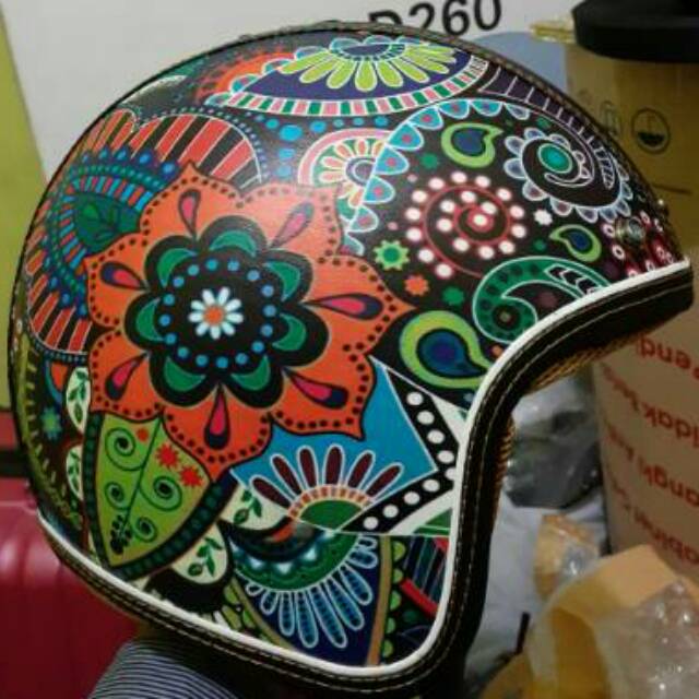 Helm Batik Vintage Retro Rare
