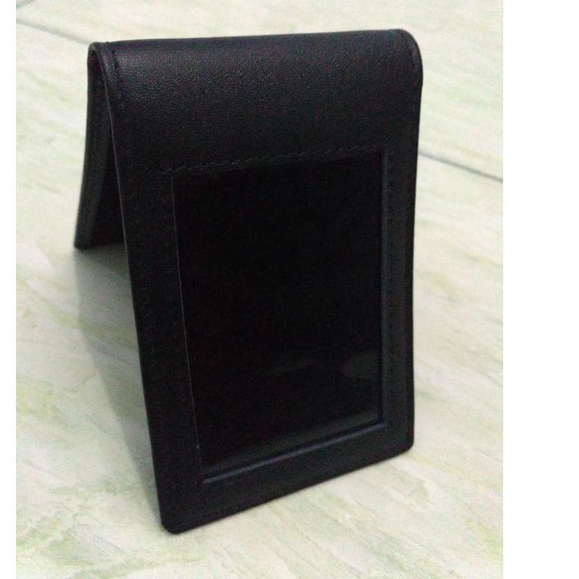 

Terbaik Dompet ID Card Kulit Sintetis!!