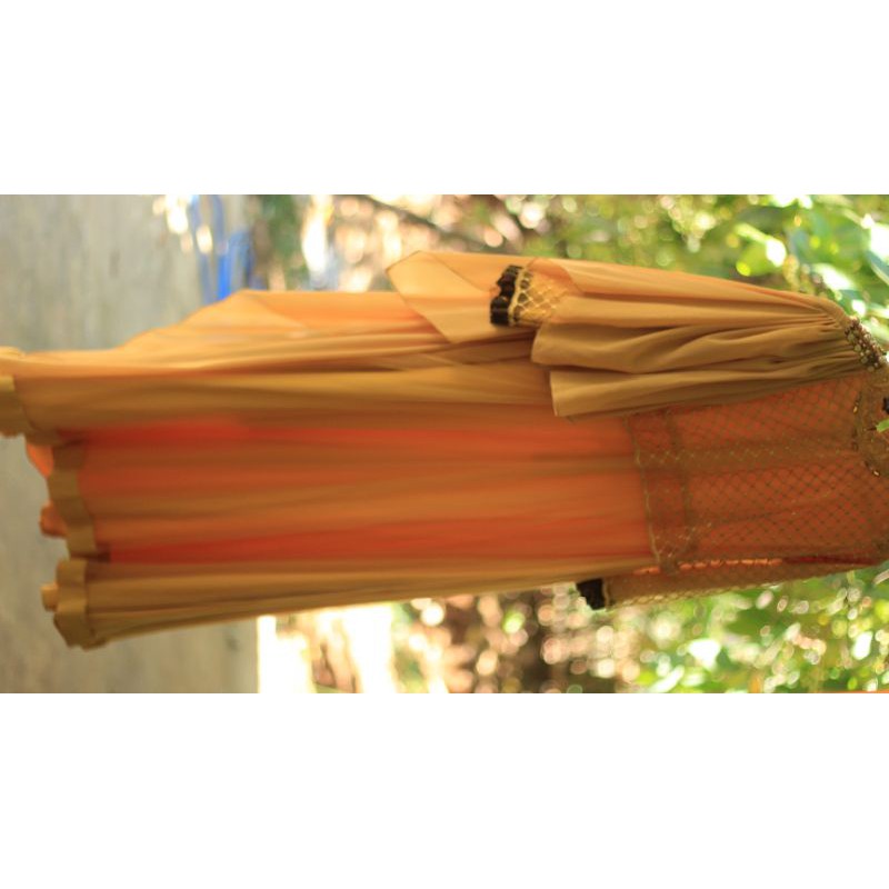dress wisuda preloved