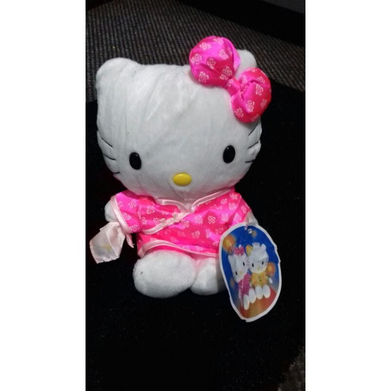 Boneka Hello Kitty pink