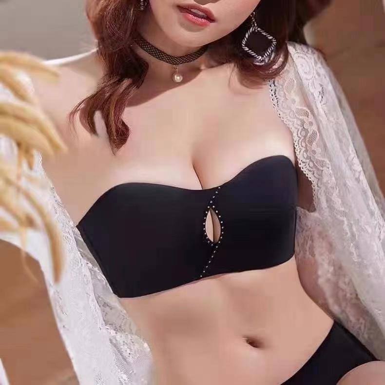 Bra / Bh wanita 360 import tdk ada kawat Busa tipis  kain lembut