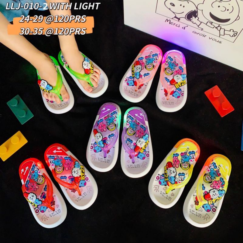 TERBARU Size Sandal Anak Size 30-35 Sandal Nyala LED LIGHT Karakter BT21 sandal import  bagus empuk