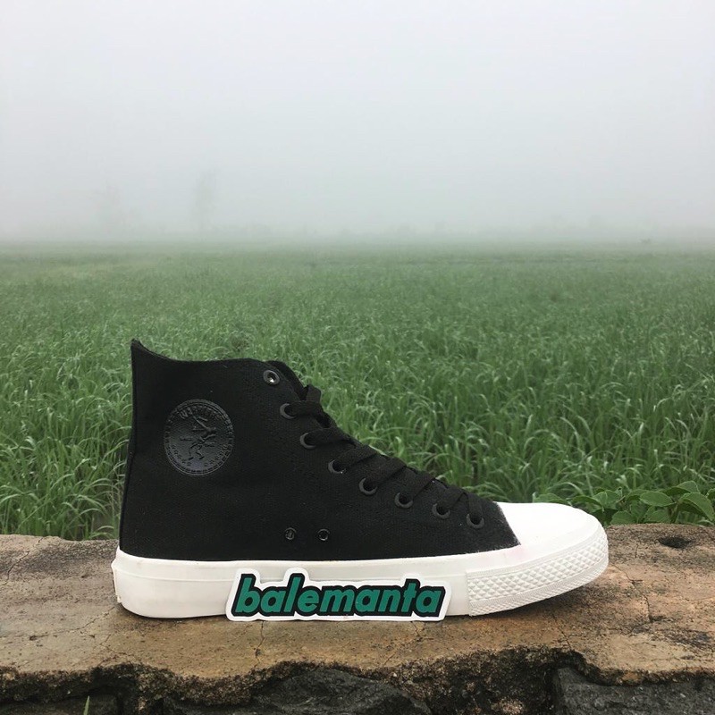 SEPATU WARRIOR SPARTA BBW HIGH / WARRIOR SPARTA / SEPATU SEKOLAH