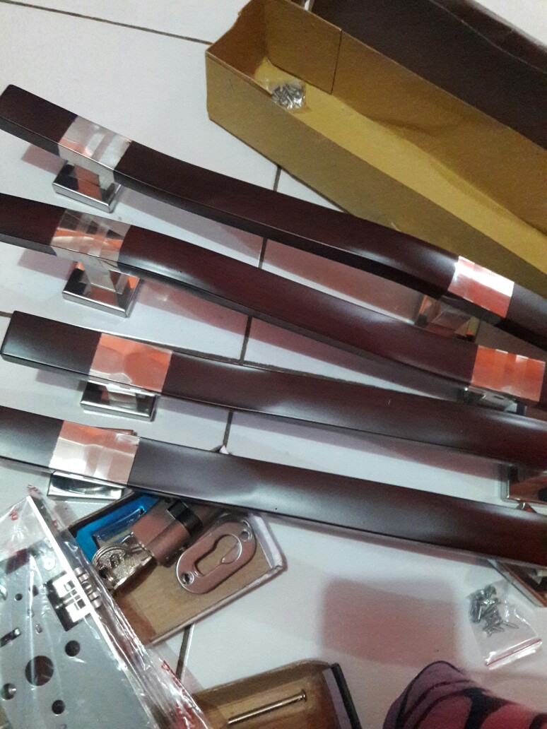 Handle Kotak Stainless 45cm 2set+kunci