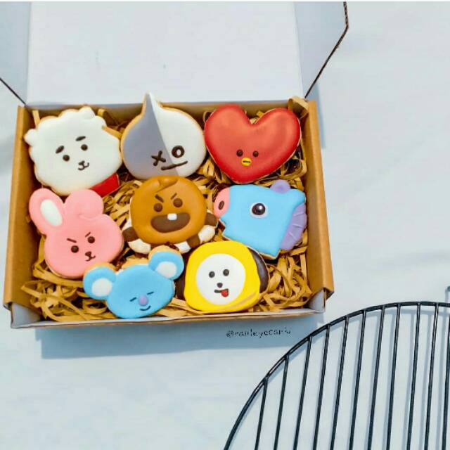 

[PO 10 HARI KERJA] SUGAR COOKIES BT21