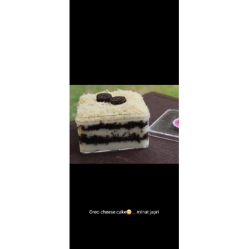 

dessert box lanie cake