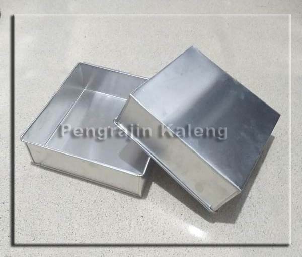 Loyang Roti 20x20x7 CM / Loyang Bolu / Loyang Kotak / Loyang Lapis