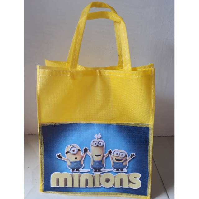 

Tas Ulang Tahun Minions Kuning