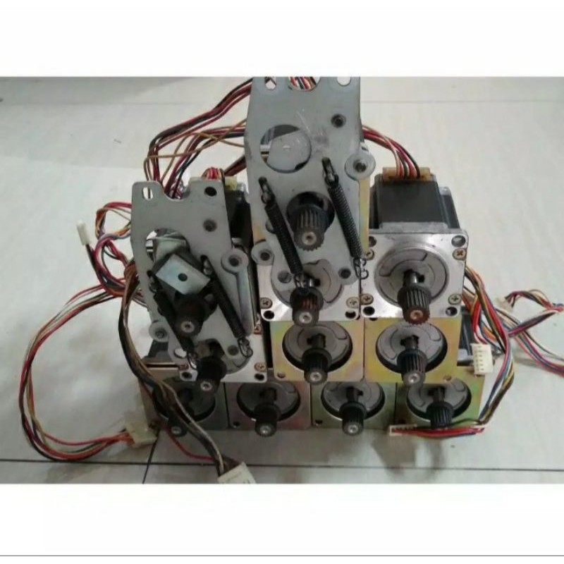 Stepper Motor Sanyo Denki 103H6707-0741 (3A)