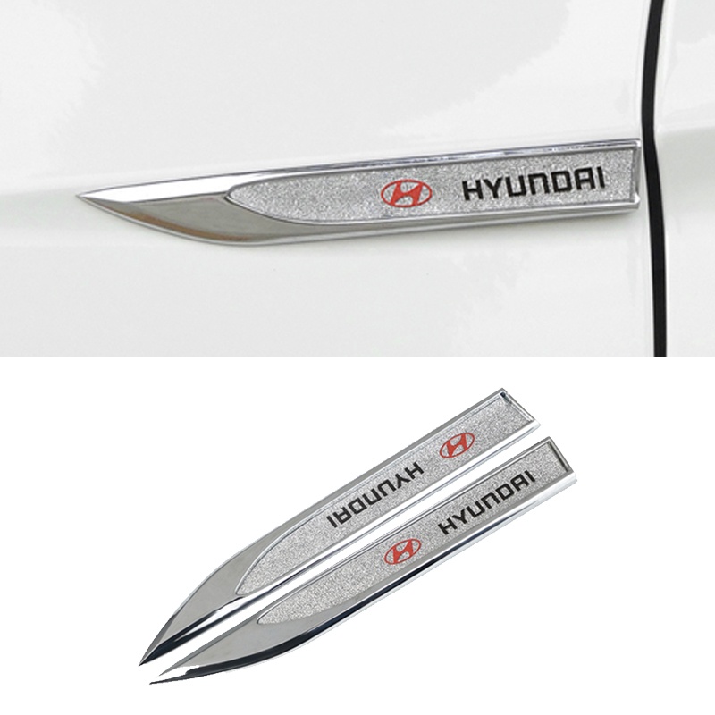 2pcs Stiker Logo Hyundai Bahan Metal Aksen Berlian Imitasi Untuk Matrix Getz Accent I10 Starex Atos Elantra Sonat