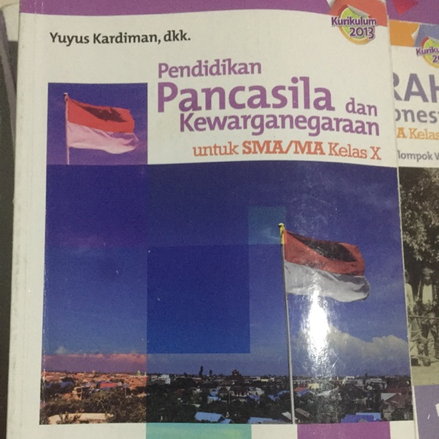 buku PKN kelas 10 kurikulum 2013