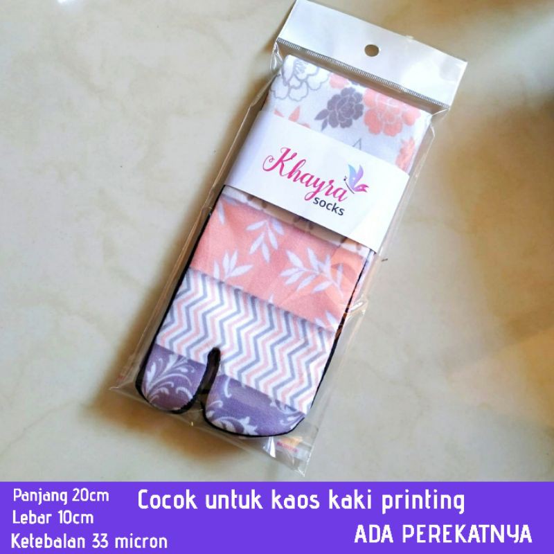 PLASTIK KAOS KAKI ISI 100 PCS ADA PEREKATNYA