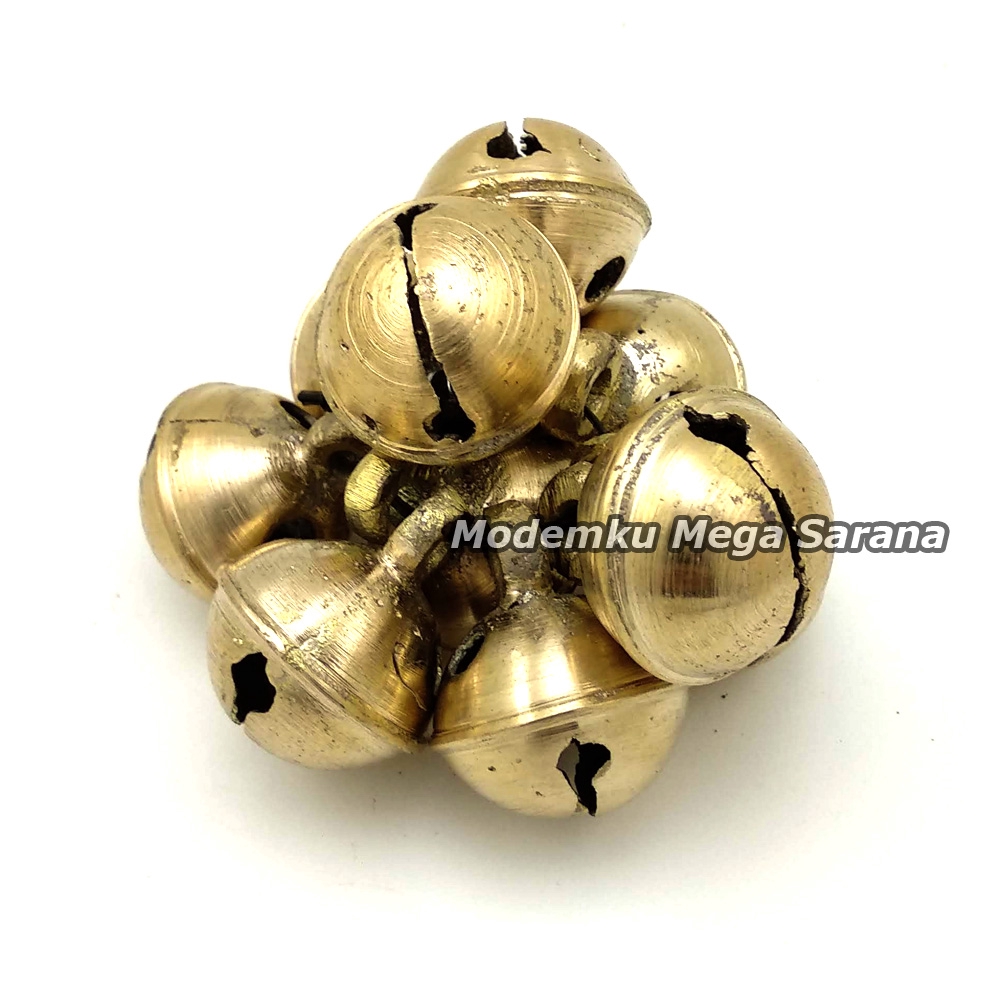 Gowok Kuningan Bel Klinting Kerincing - Kalung Kucing D3 Diameter 3 cm