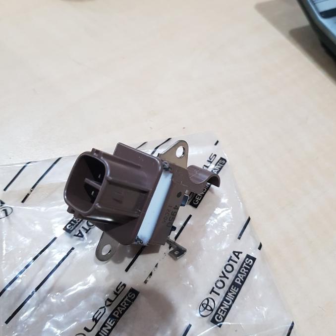 Ic Regulator Alternator Dinamo Ampere Yaris New Vios Innova Bensin (Kode 002))