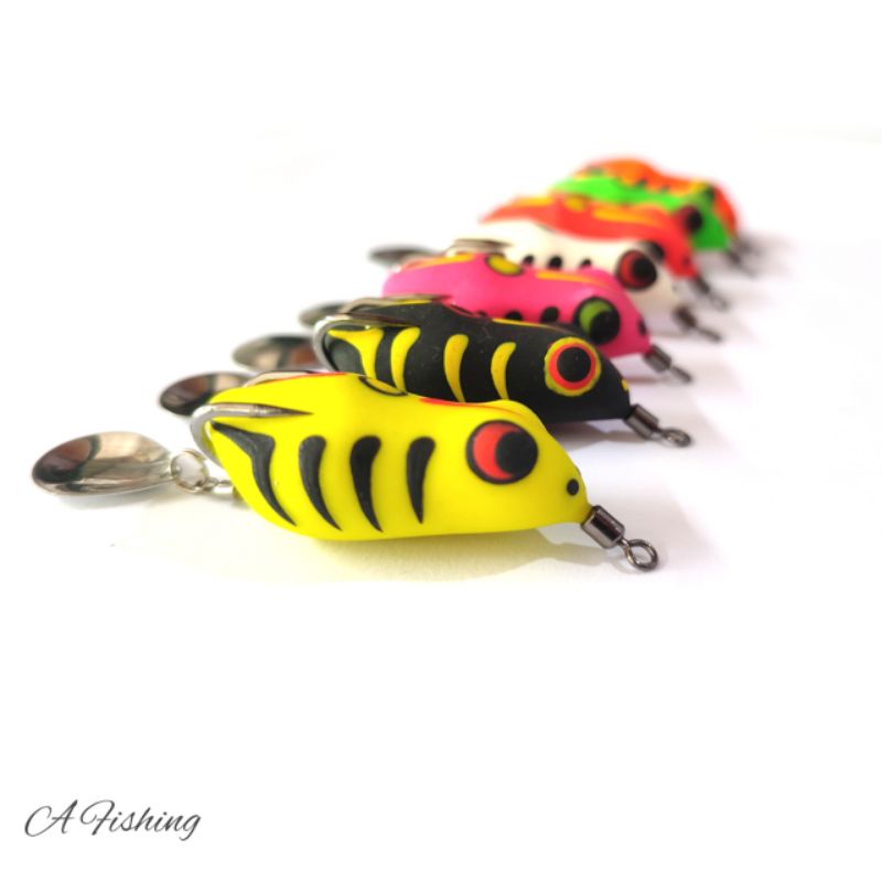 SOFT FROG BIGOS LURE 4CM HOOK KENZI BLACK I UMPAN CASTING IKAN GABUS DAN TOMAN