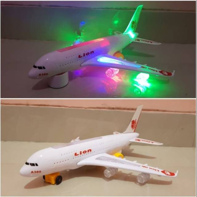Mainan Pesawat Lion Air