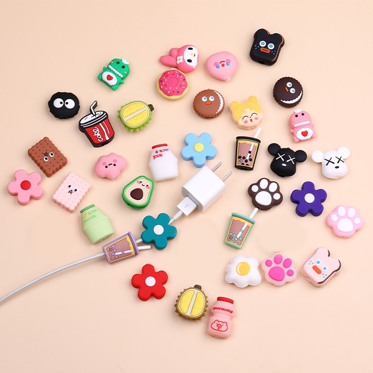 Pelindung Ujung Kabel Cable Bite 3D Saver protector Tsum Karakter