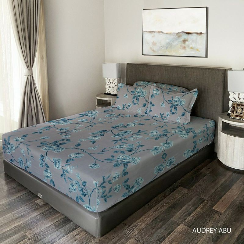 King Rabbit Sprei Single & Sarung Bantal Guling Motif Bambu Audrey Abu