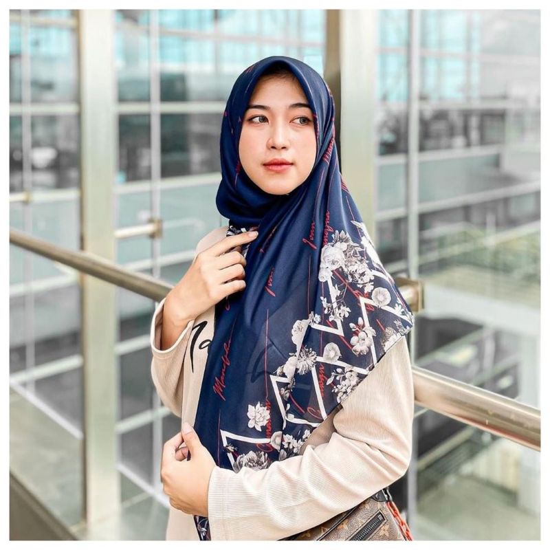 Hijab MANDJHA by Ivan Gunawan Royal Navy Scarf