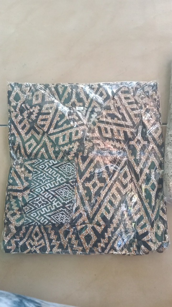 Couple Batik Wajik Lupita Brokat Lengan Panjang . Kebaya Couple Kondangan