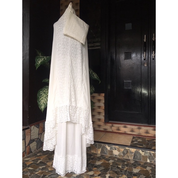 Mukena Renda Cantik Mewah Premium bahan Zara warna Putih/Broken White