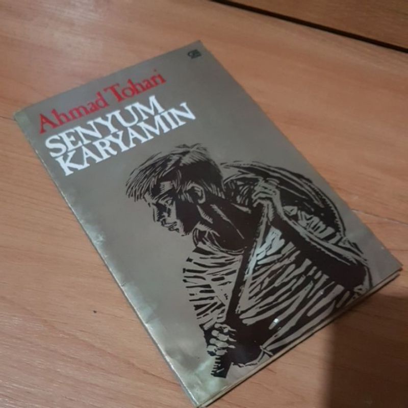 SENYUM KARYAMIN BY AHMAD TOHARI