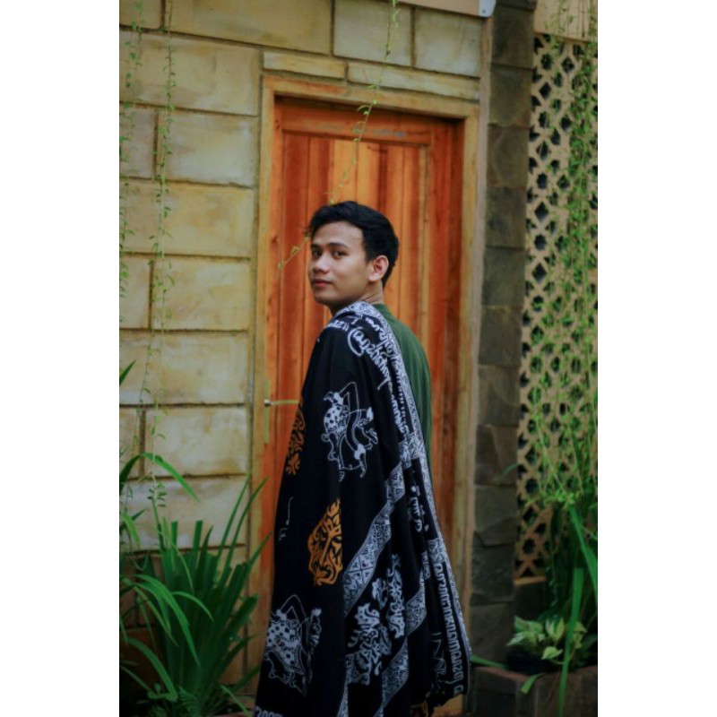 SARUNG SEMAR SOSROKARTONO