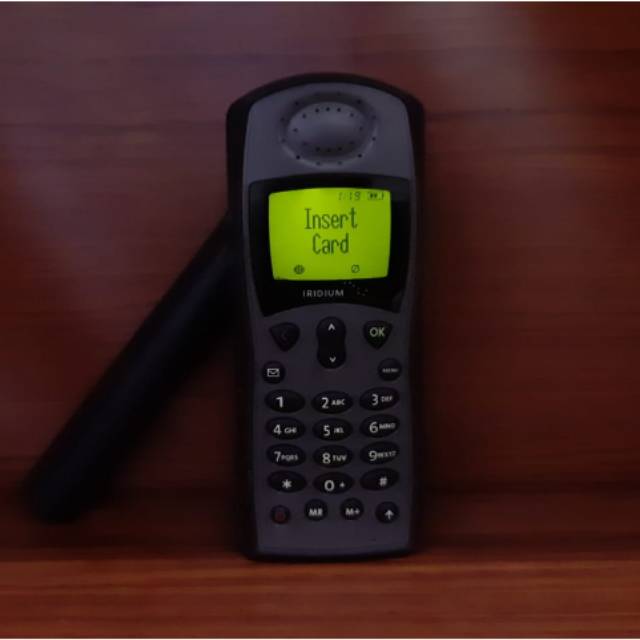 HP Handphone Motorola Iridium 9505 Satelit Satelite Mulus Telepon Normal Tahan Banting