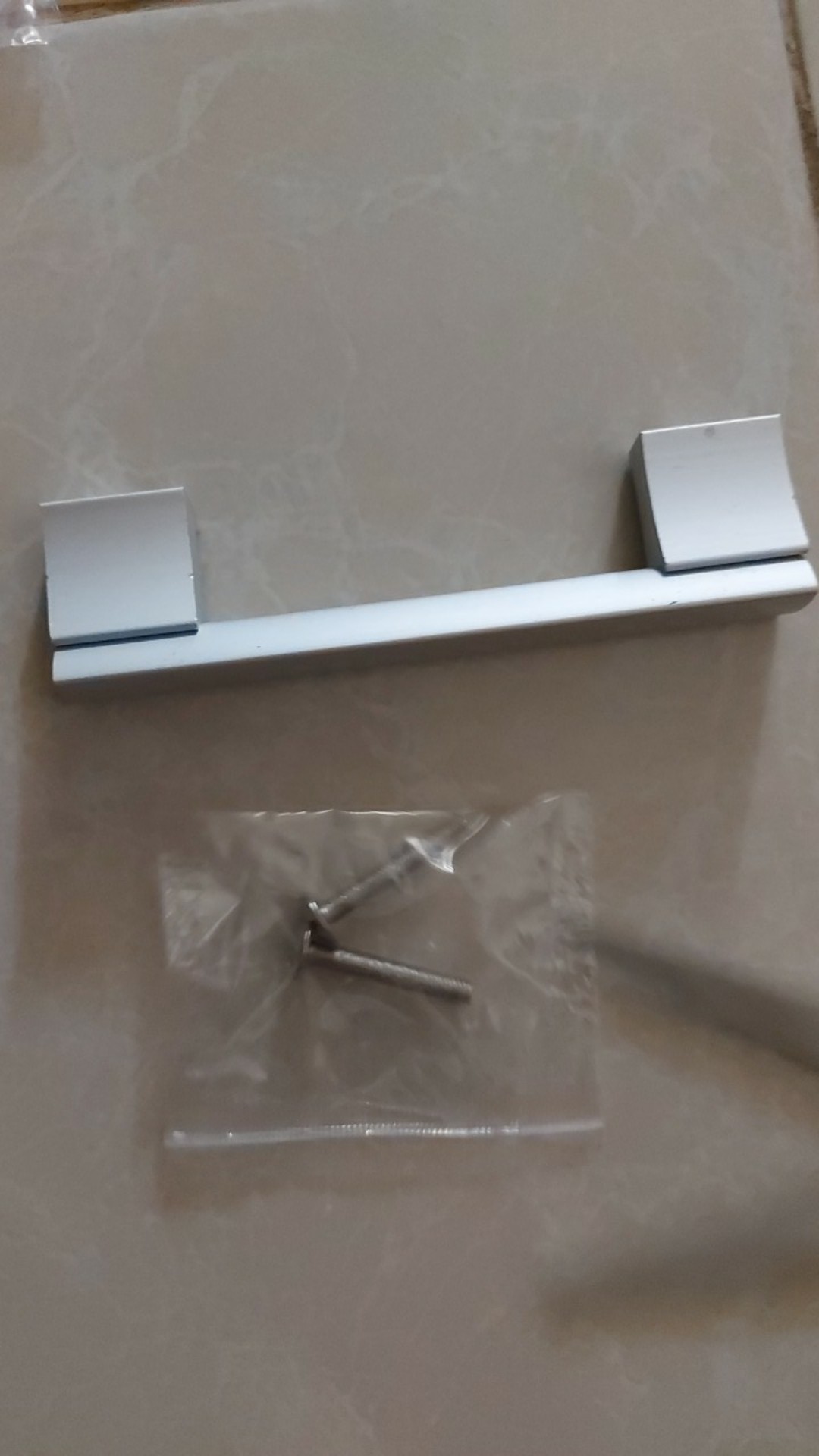 Tarikan Lemari/laci Minimalis 96 Mm / Ta 42 96 Mm/ Handel Laci/lemari Kwalitas Terjamin Bagus (1pcs)