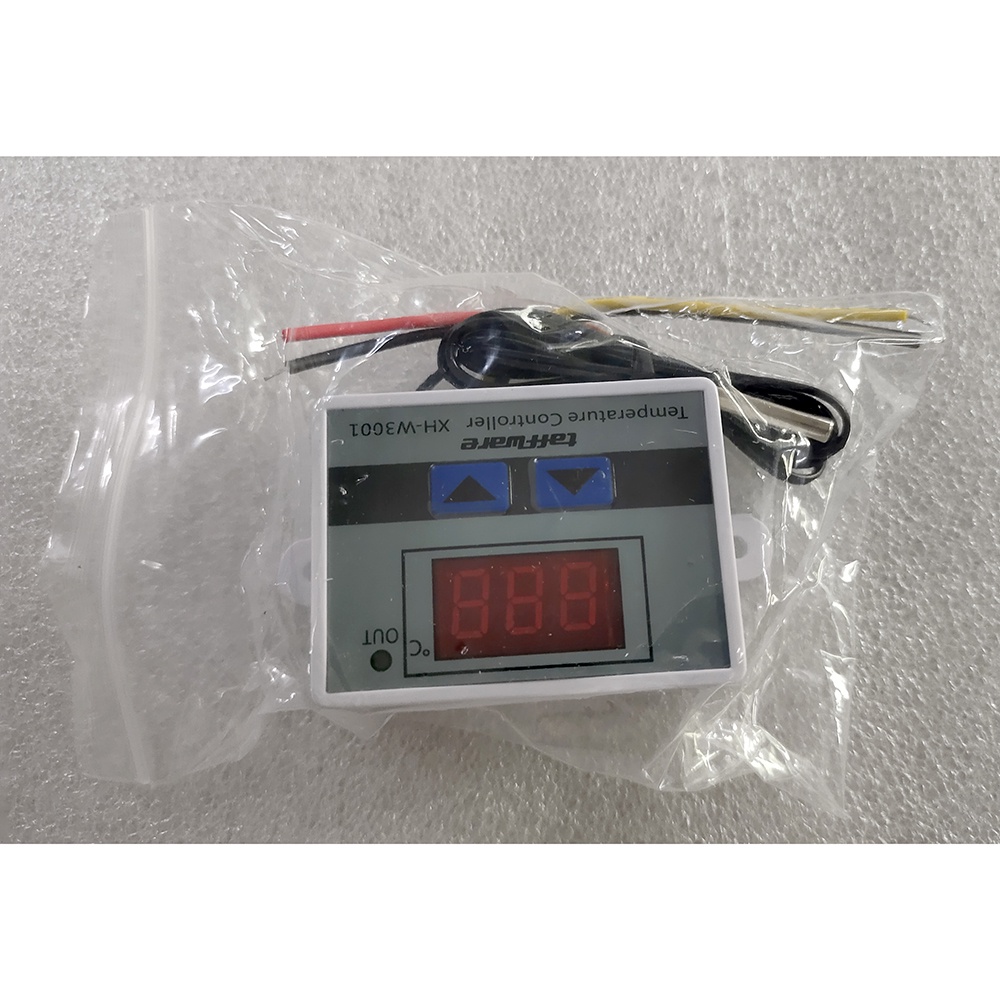 Taffware Digital Temperature Control Thermostat Microcomputer XH-W3001