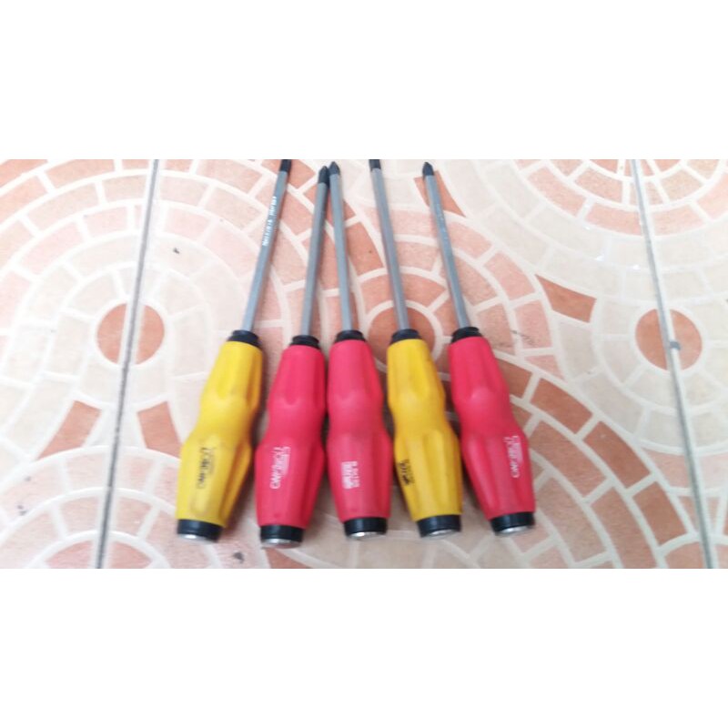 Obeng Ketok Toscano mata kembang