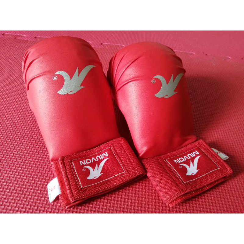 hand protector muvon pro series, sarung tangan karate muvon