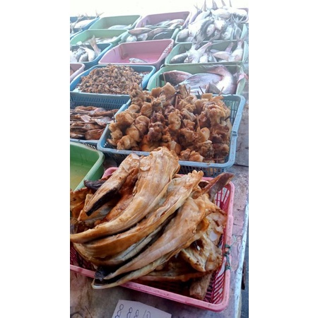 

Ikan Pe Pari Basah Kiloan