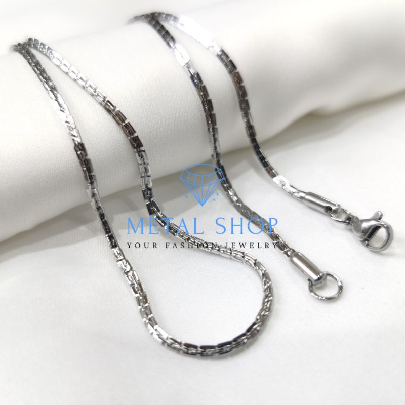 Kalung Titanium Pria Wanita Anti Karat Model Belimbing 50cm