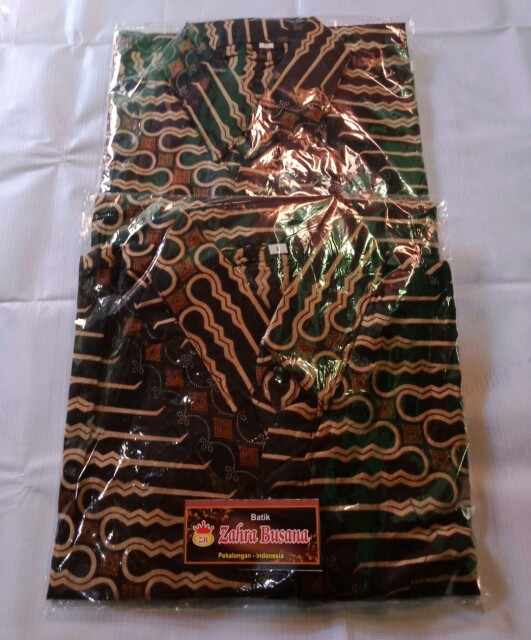 Kemeja Batik Furing Istimewa Grafiz R345