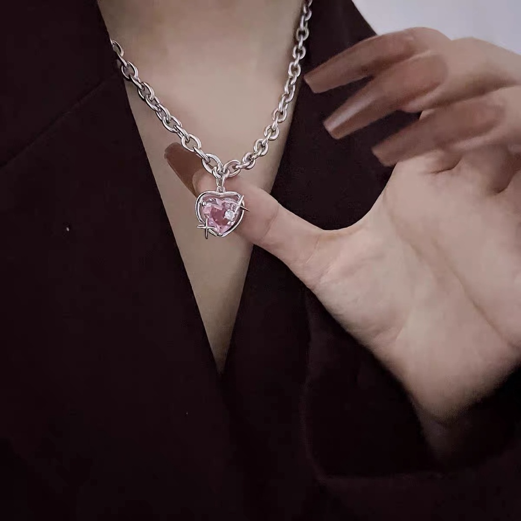 Kalung Rantai Klavikula Liontin Hati Bintang Bahan Zirkon Warna Pink Untuk Wanita