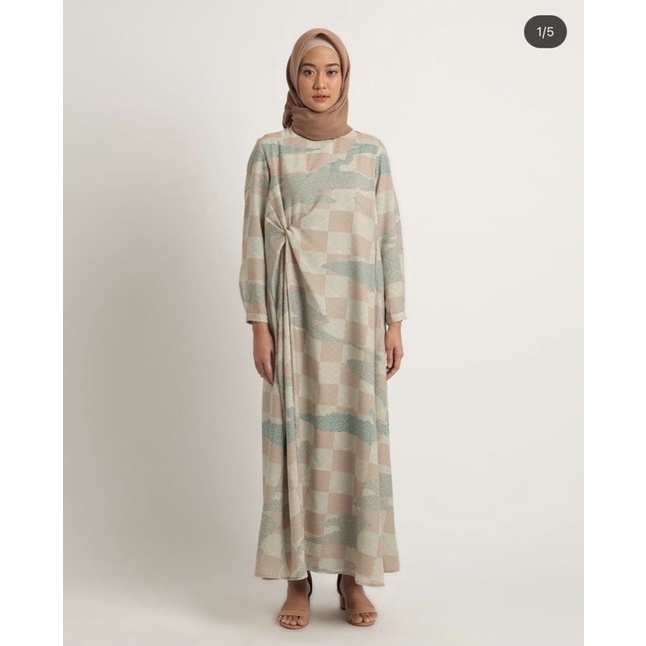 PRELOVED KAmiidea zane breastfeeding dress