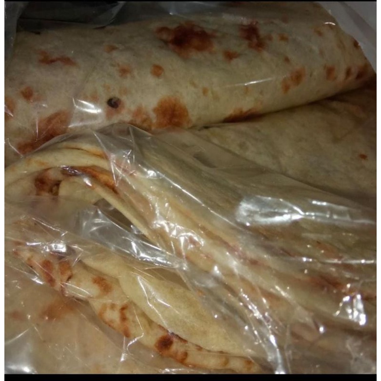 

roti naan /prata/khubz isi 3pcs