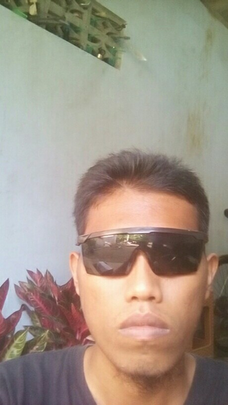 Kacamata Gerinda Safety Hitam Pekat / Kacamata Gerinda Hitam Pekat