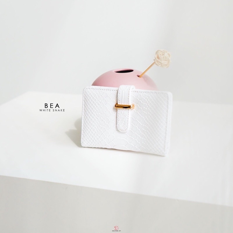 Damelia Dompet Bea Wallet White Snack Wanita