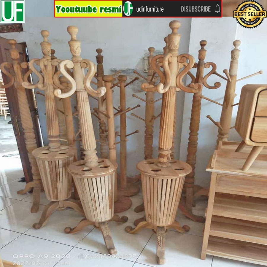 Gantungan Tas Topi Baju Jaket Jas Kayu Jati Berdiri Standing Hanger