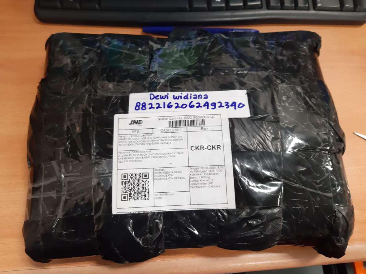 Atasan Batik Wanita Modern Seragam Kantor