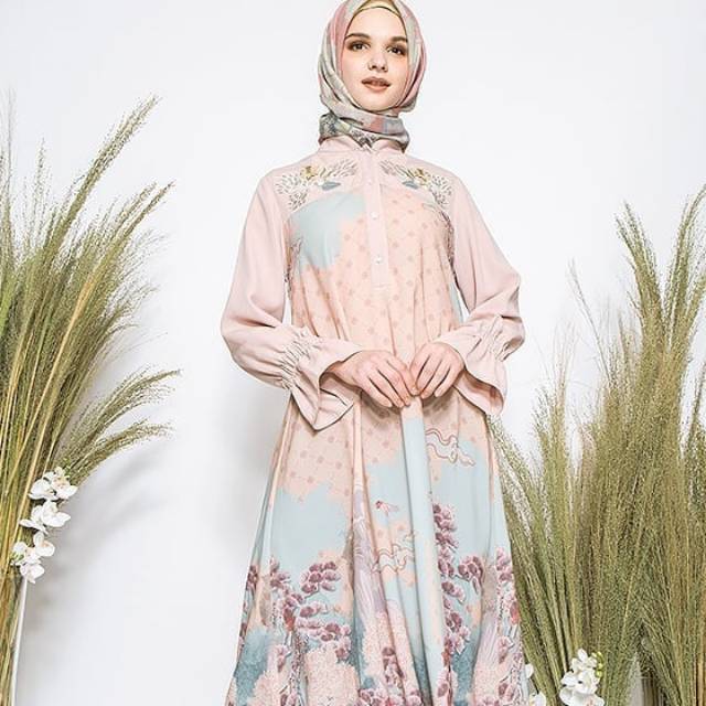 Niesha dress ria miranda