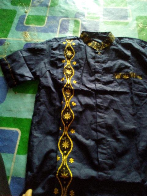 Bajubatik/dressbatik/batiktunic/batikmodern/batikterlaris/batikwanita/batik/solo/batiktermurah