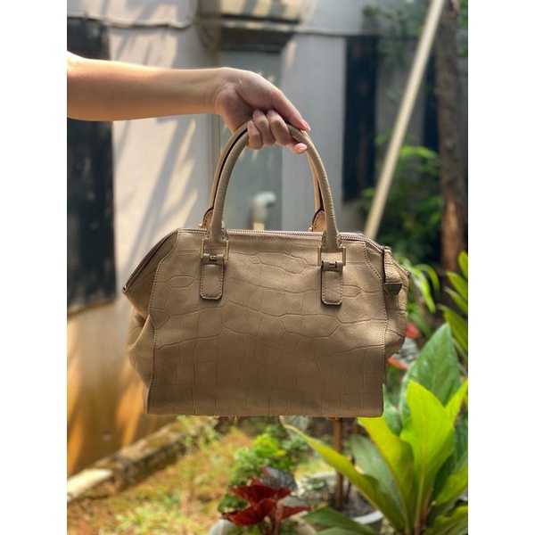 Preloved Bruno Magli