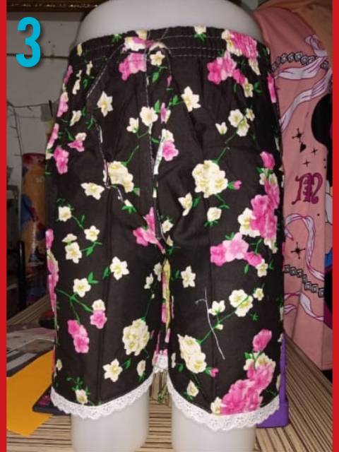 Celana Pendek Anak Cewek Motif Renda Celana Santai Celana Harian Size M 3-4thn