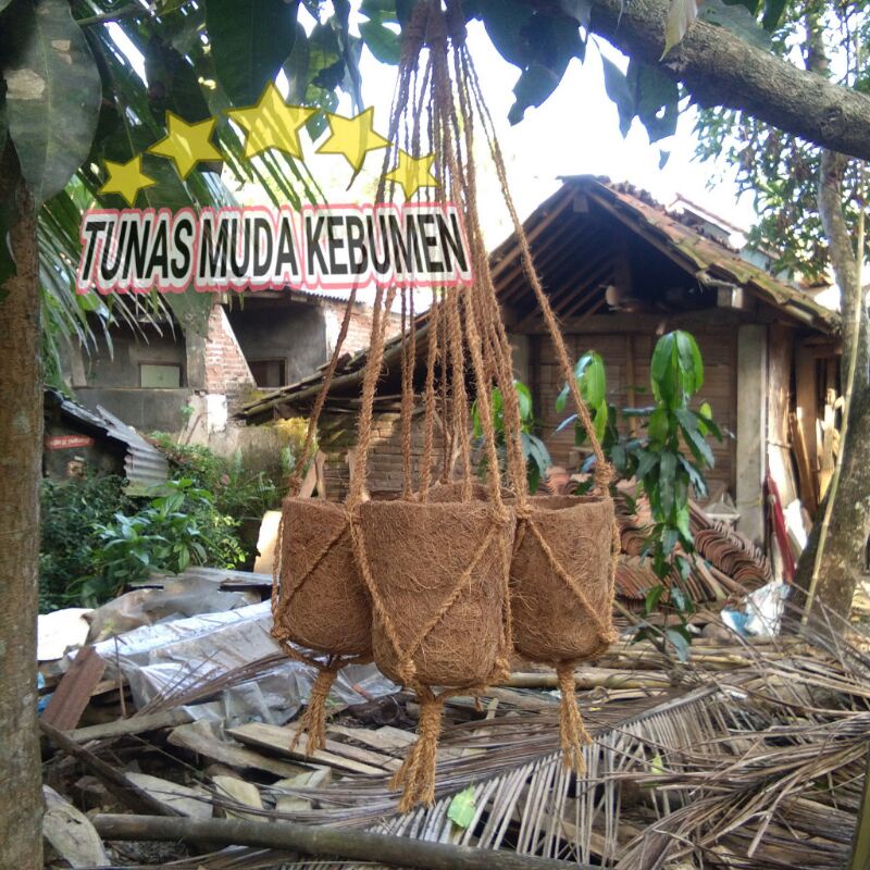 POT BUNGA GANTUNG MODEL TALI UNIVERSAL PRES