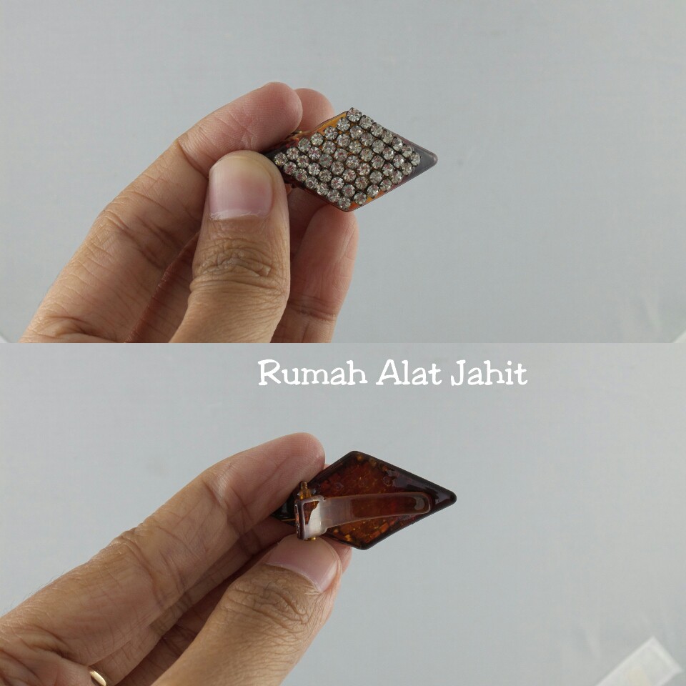 Jepit Rambut / Jedai Kecil Permata Jajar Genjang 07A2 2cm